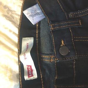 Kids Levis brand new